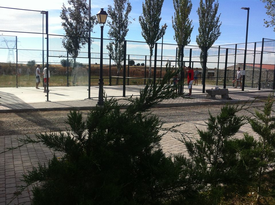 10599519_930456783637821_8528897937753166085_n